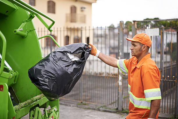 Yard Cleanup Services in Waterbury, CT